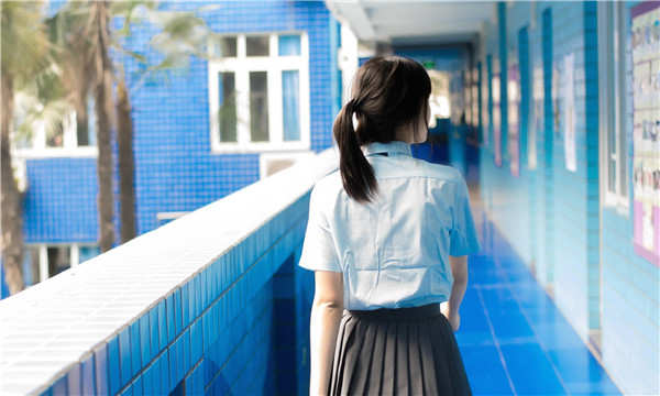 庆元如何找到一个可以帮助我生孩子的女人？